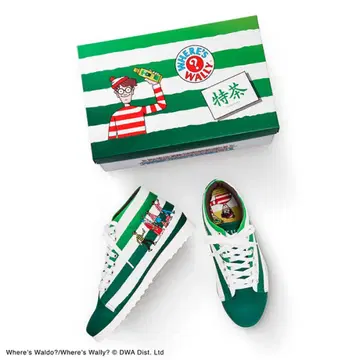 [ 미사용 새상품 ] 특차 x 월리 스니커즈 24.5cm