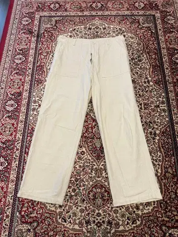 베이지 와이드 팬츠 전후 포켓 부착