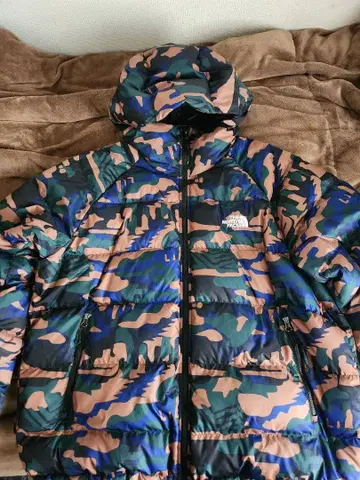 최종 가격 인하 THE NORTH FACE 카모 패턴 다운 자켓 XXL