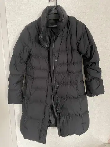 유니클로 블랙 다운 자켓 M