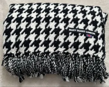 하자품/대형 머플러, 스톨