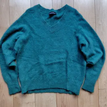 GREEN LABEL RELAXING V넥 니트 그린