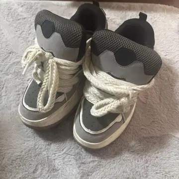 자라 스케이트 로프 스니커즈 41 26.5cm