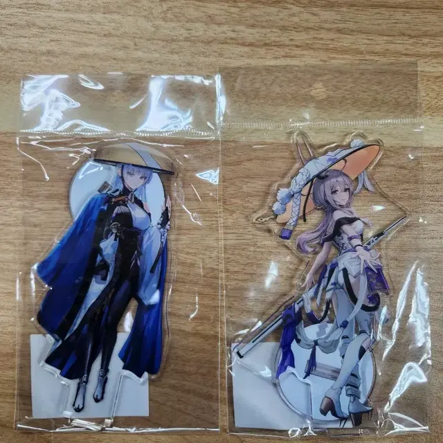 니케 아키하바라 TOPPA 콜라보 아크릴스탠드 나유타 홍련