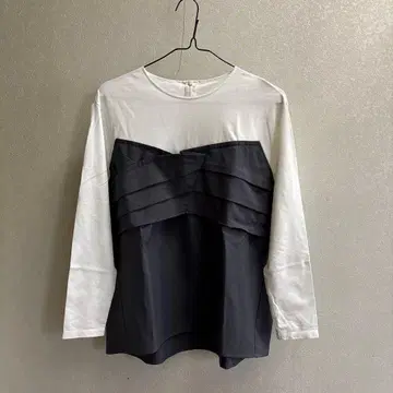 23구 티셔츠 레이어드 디자인 긴팔 상의 화이트/그레이