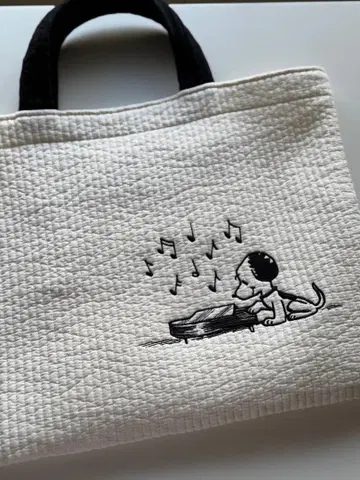 비오는날 스누피 콜라보 piano 토트백 레슨백