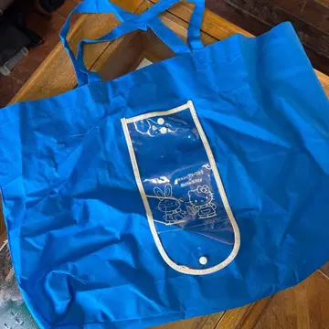 헬로키티 x 우사짱 밤 콜라보 토트백 투명 포켓 부착