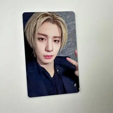 BOYNEXTDOOR 아이치 회장 한정판 이한 트레이딩 카드