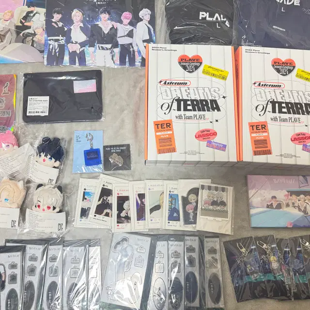 플레이브 공굿, 비공굿, 응원봉 일괄, 분할 처분합니다