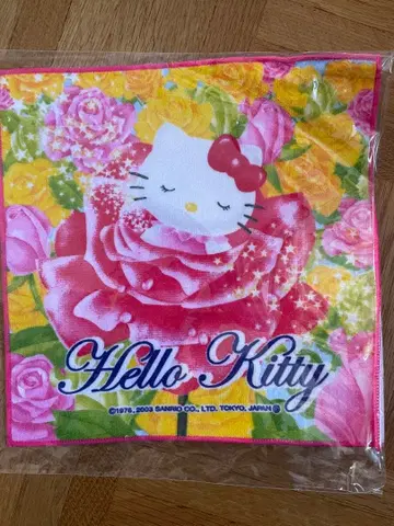헬로키티 레어 장미 핸드 타월