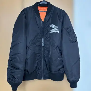 AVIREX 블랙 MA-1 플라이트 자켓