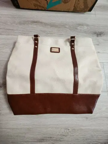 GLEVIO 아이보리 브라운 토트백