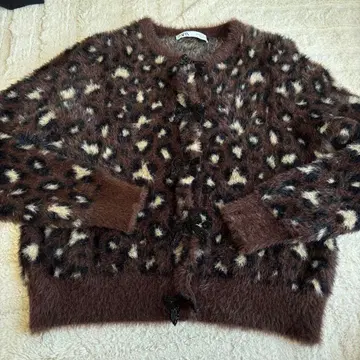 자라 레오파드 니트 가디건