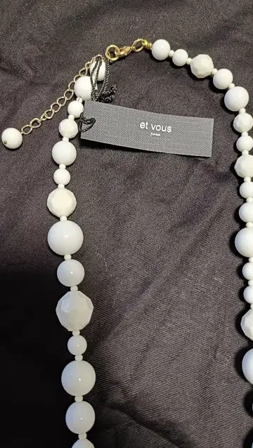 택 포함 새상품 et vous 화이트 비즈 롱 목걸이