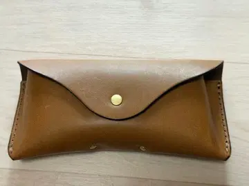 HERZ 헬츠 안경 케이스 M 사이즈 천연 가죽 카멜 미사용 보관품