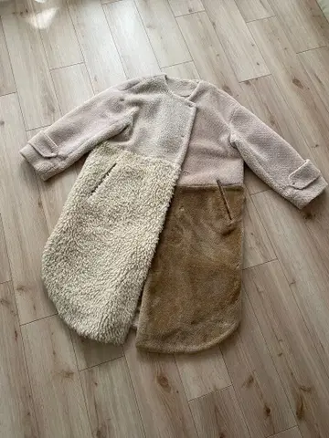 개럴개런트 패치워크 이소재 보아 코트