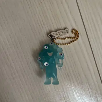 미야쿠미야쿠 축광 키링 볼체인