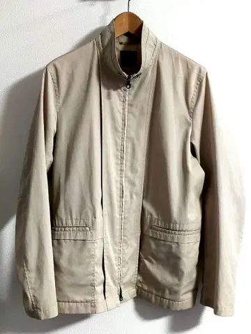 BOYCOTT 경량 베이지 점퍼