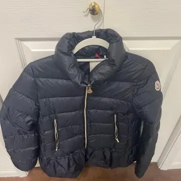 MONCLER 여성용 다운 자켓