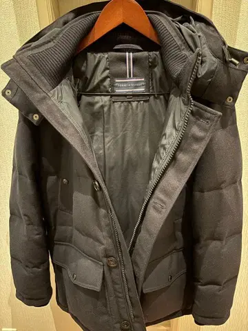 Tommy Hilfiger 네이비 다운 자켓 L