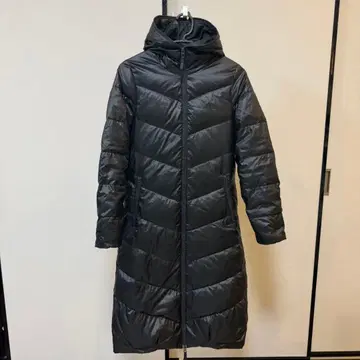 아디다스 벤치 코트 L 사이즈 블랙 다운 코트