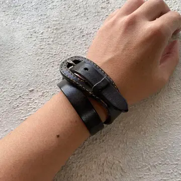 LEATHER&SILVER MOTO 가죽 & 실버 모토 팔찌