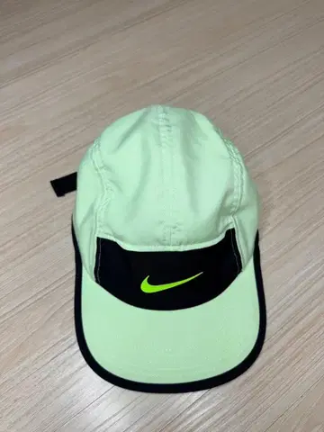 Nike 라임 그린 블랙 캡 S/M