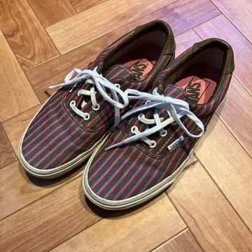 VANS 스트라이프 로우컷 스니커즈