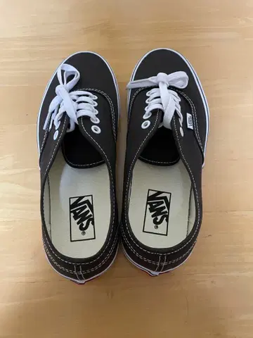 Vans 오센틱 브라운