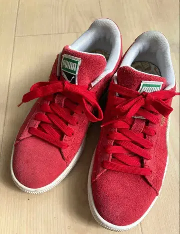 푸마 레드 스웨이드 스니커즈