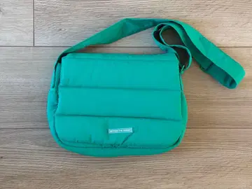 비욘드 더 바인즈 숄더백