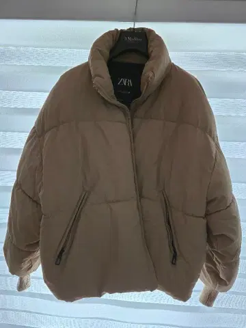 ZARA 다운 자켓 XS 베이지
