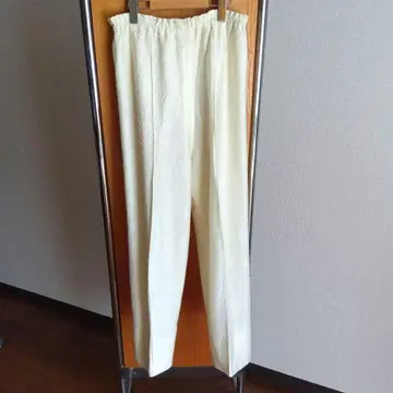 사이토 토세코 니트 팬츠 코스기 편직 M~L 사이즈 아이보리