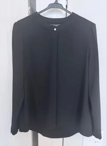 Rene 펄 버튼 블라우스