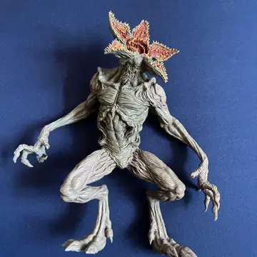 기묘한 이야기 1번 복권 라스트원상 데모고르곤 피규어