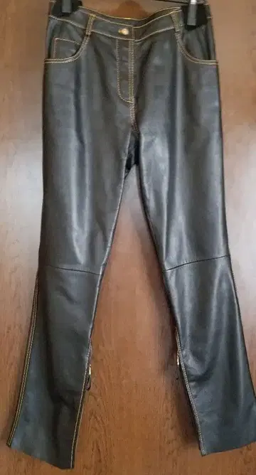 가죽 플레어 팬츠 블랙 지퍼 포함