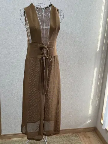 브라운 슬리브리스 롱 가디건