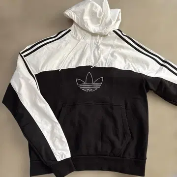 adidas 후드 부착 후드티 블랙/화이트