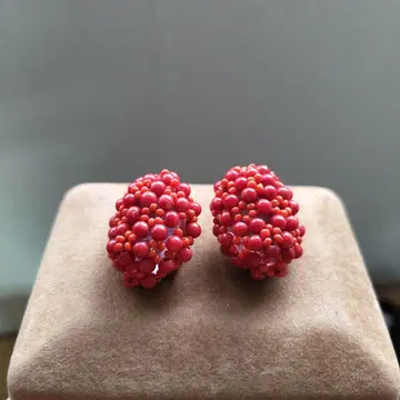 maria calderara 빨간색 비즈 귀찌