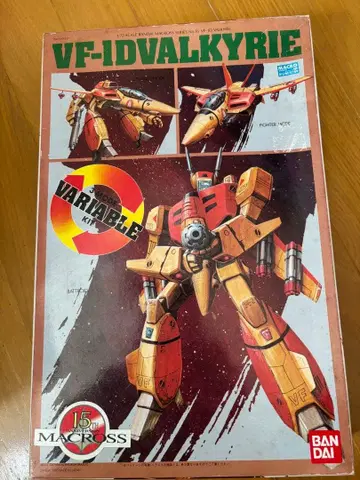 반다이 마크로스 VF-1D 가변 프라모델 중고품