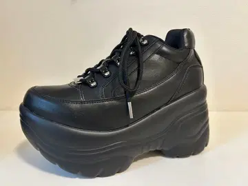 가죽 통굽 스니커즈 블랙 23.5cm