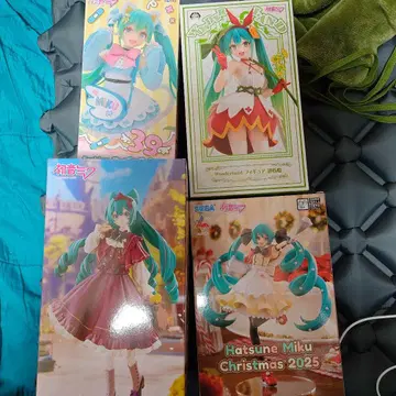 하츠네 미쿠 피규어 4점 세트