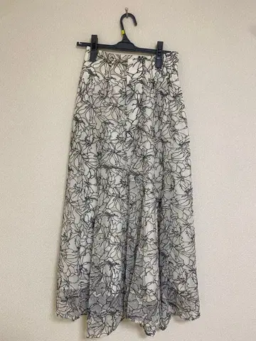 아푸와이저 리셰 스커트