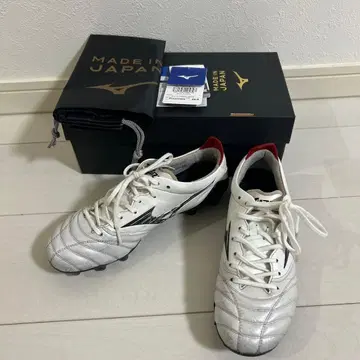 미즈노 모렐리아 네오 축구화
