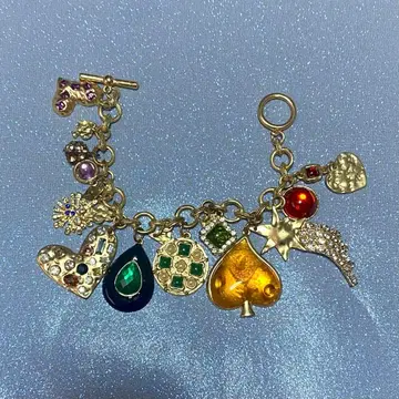 ZARA 하트 참 팔찌