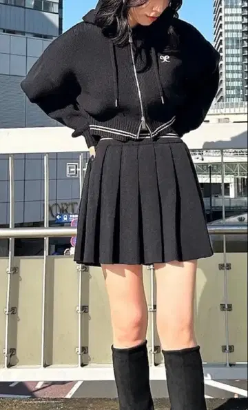 완판템 에모다 니트 셋업 플리츠 스커트