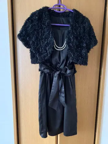 블랙 드레스 리본 포함 허리