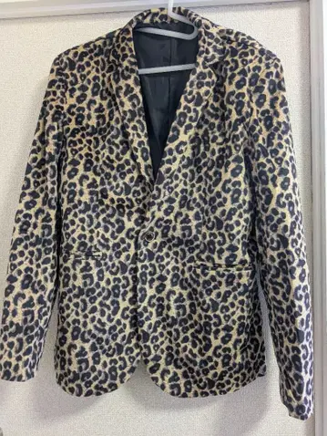 브라운 레오파드 무늬 자켓, 신발 세트