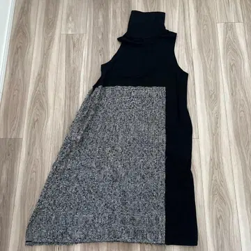 Y's 슬리브리스 트위드 비대칭 원피스