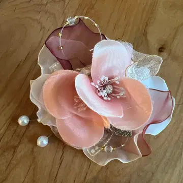 PETIT SOIR 코사지 핑크 계열 도쿄 소와르 새상품급